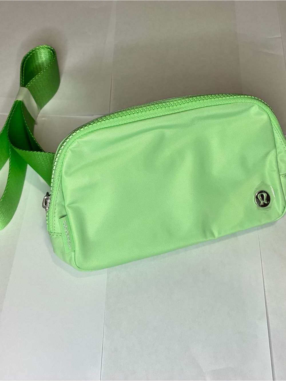 Lululemon Everywhere Belt Bag 1L NWT